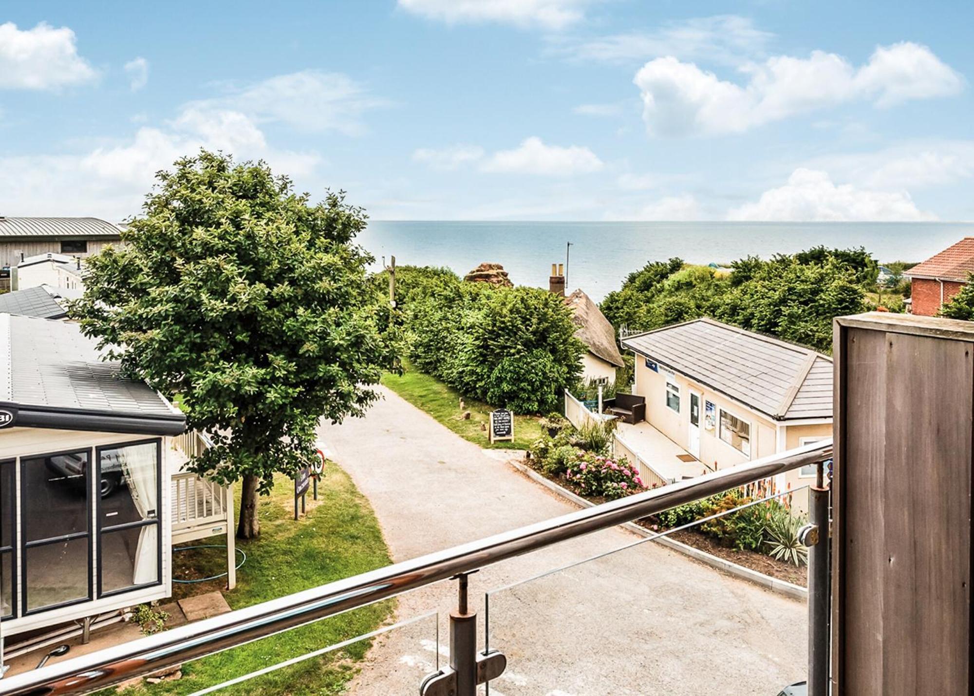 Ladram Bay Holiday Park Otterton Rum bild