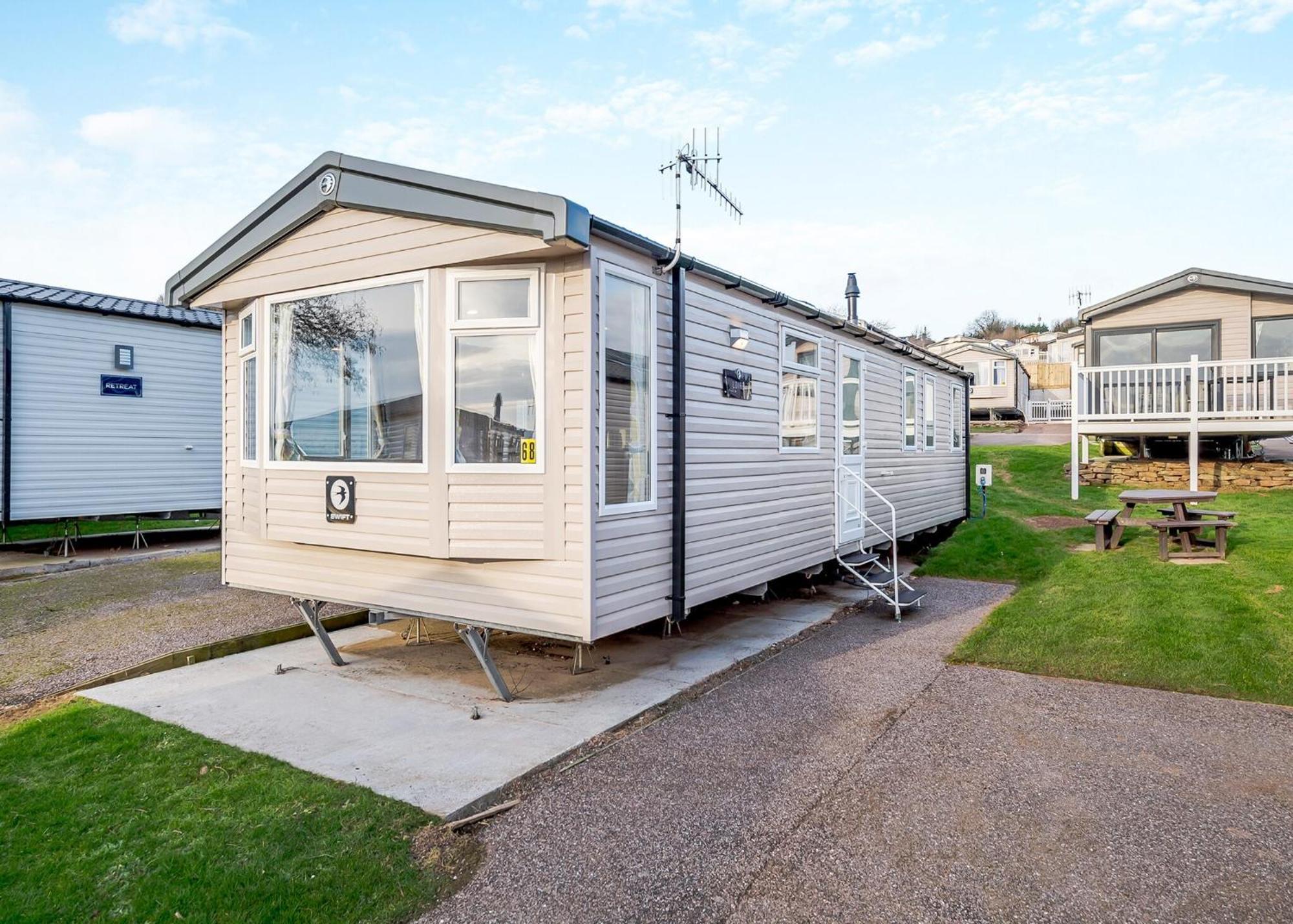 Ladram Bay Holiday Park Otterton Rum bild